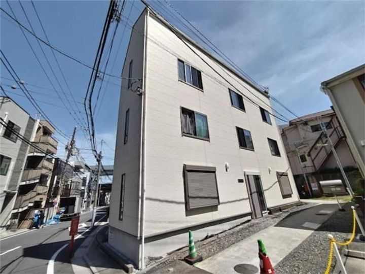 チャルテ西品川 3階建