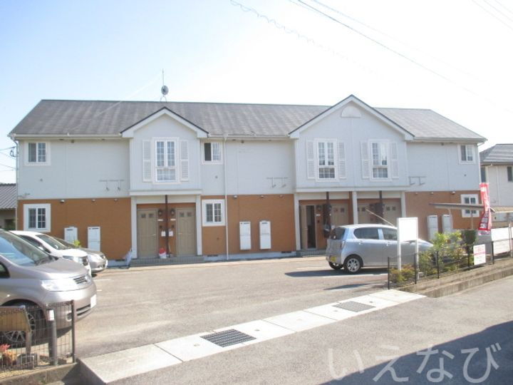 岡山県備前市吉永町吉永中 2階建