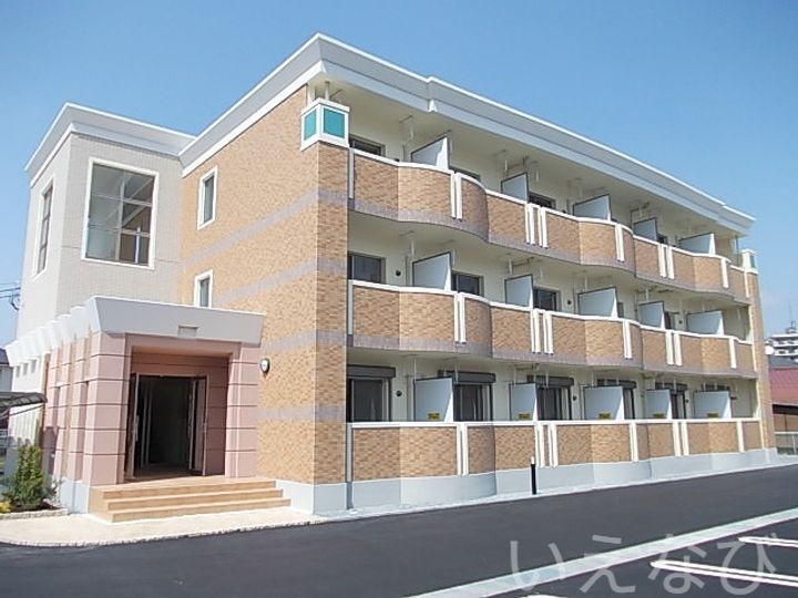 岡山県岡山市中区兼基 3階建 築12年5ヶ月