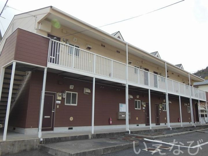 岡山県玉野市田井５丁目 2階建 築30年4ヶ月