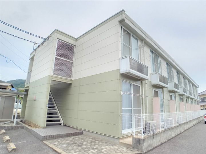 岡山県玉野市田井４丁目 2階建 築23年9ヶ月