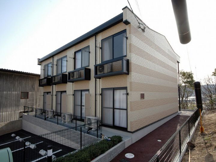 岡山県玉野市田井５丁目 2階建 築19年4ヶ月