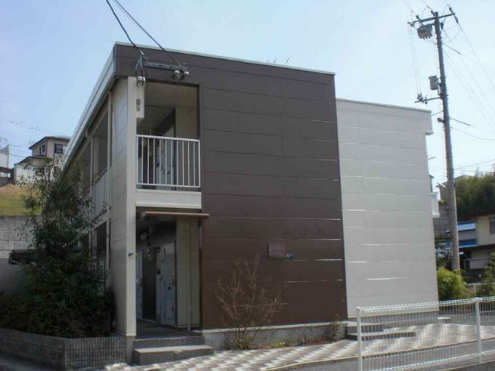 岡山県玉野市田井５丁目 2階建 築22年10ヶ月