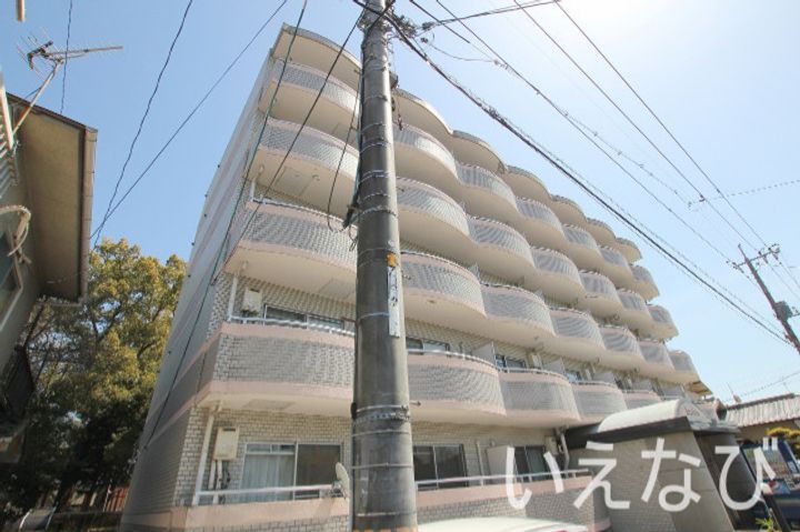 岡山県岡山市北区七日市西町 5階建