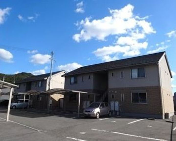 岡山県岡山市東区楢原 2階建 築17年5ヶ月