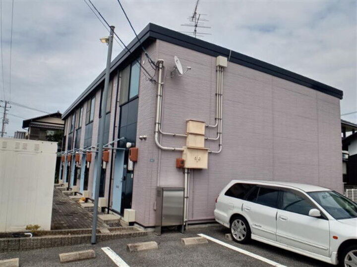 岡山県岡山市東区西大寺東３丁目 2階建