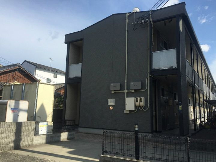 岡山県岡山市北区南方５丁目 賃貸アパート