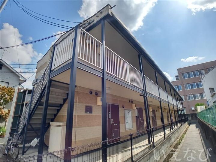 岡山県岡山市北区南方５丁目 2階建 築18年10ヶ月