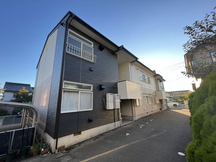 新潟県上越市西本町３丁目 賃貸アパート