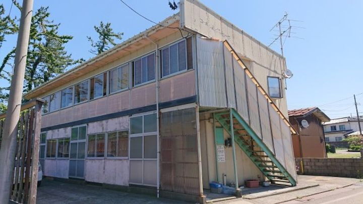 新潟県上越市大潟区九戸浜 賃貸アパート