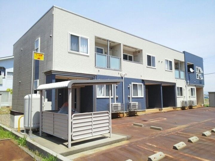 新潟県上越市新光町３丁目 賃貸アパート