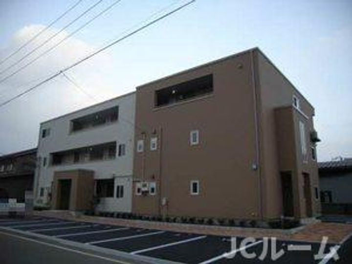 新潟県上越市五智１丁目 賃貸アパート