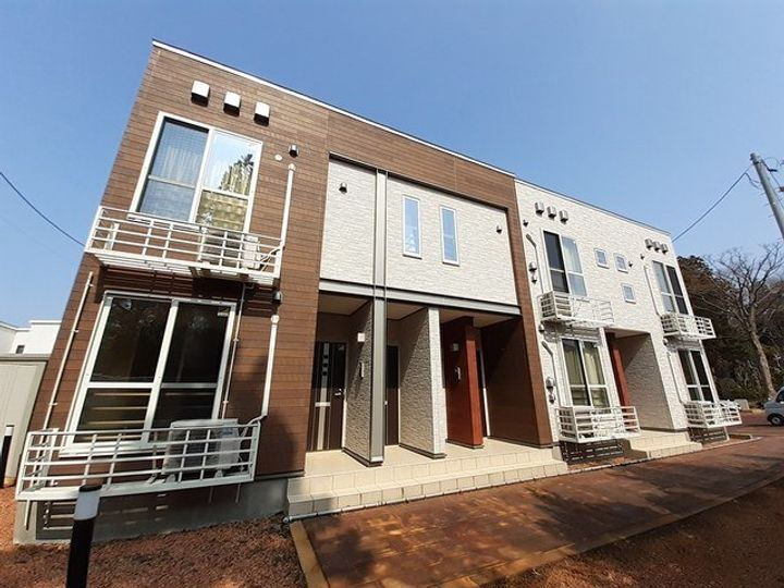 新潟県上越市東城町３丁目 賃貸アパート