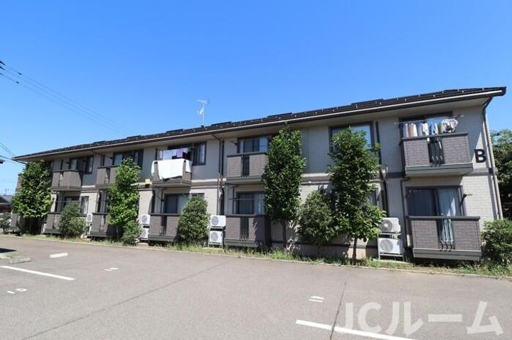新潟県上越市石橋２丁目 賃貸アパート