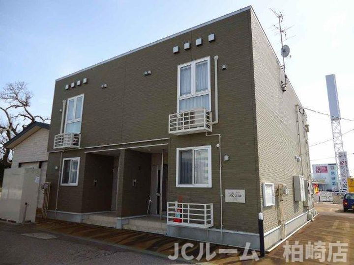新潟県柏崎市茨目２丁目 賃貸アパート
