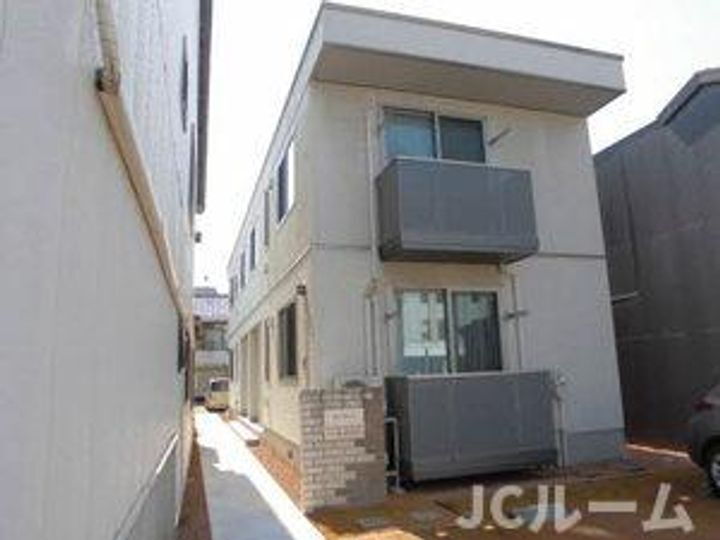 新潟県上越市中央１丁目 賃貸アパート