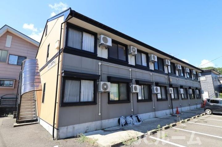 新潟県上越市大字岩木 賃貸アパート