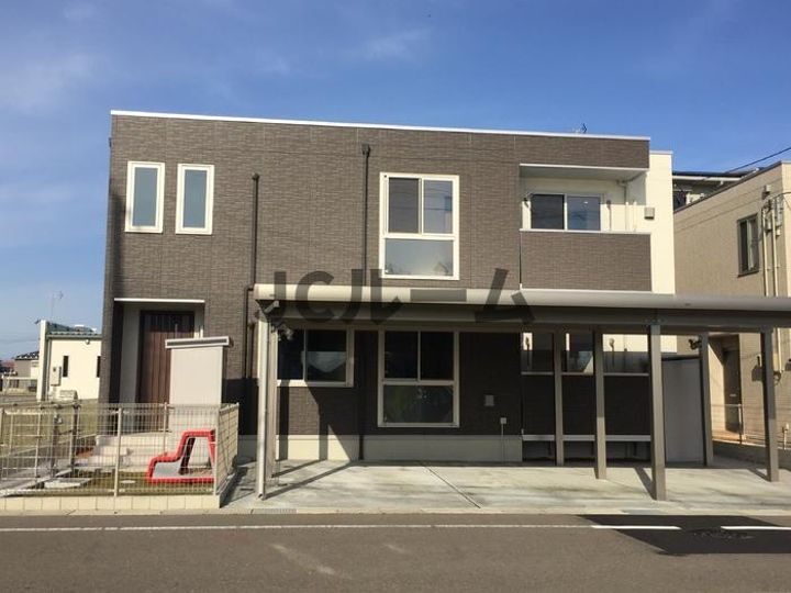 新潟県上越市上源入 賃貸アパート