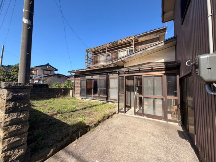 柿崎区三ツ屋浜レントハウス
