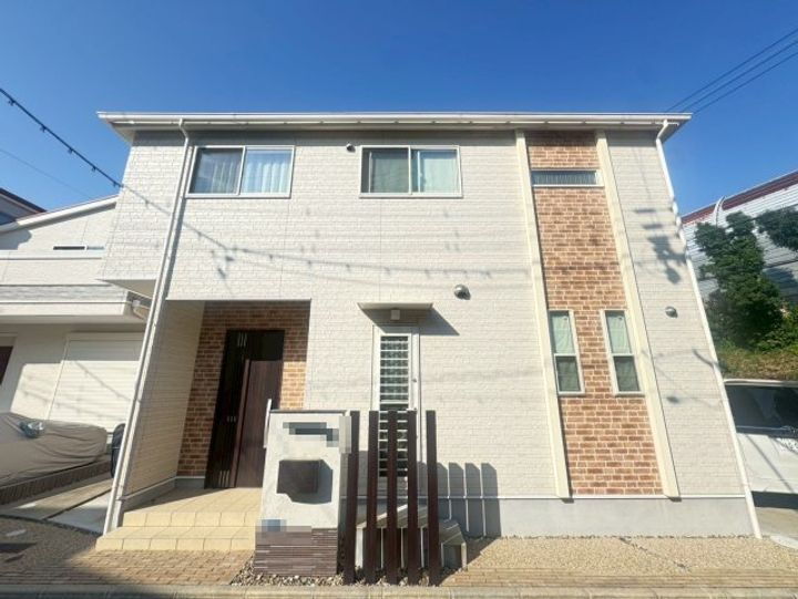 吹田市山田西１丁目貸家 2階建