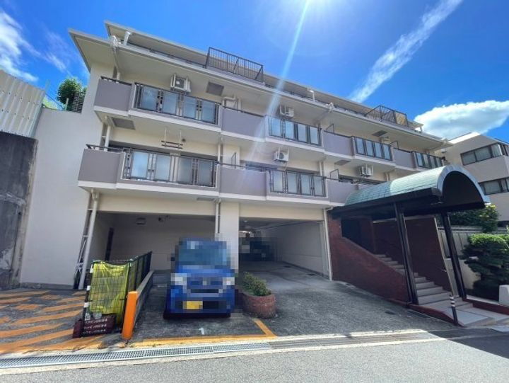 ユニライフ刀根山 4階建