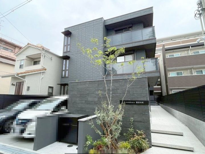 Ｄ－ｒｅｓｉｄｅｎｃｅ服部本町 3階建