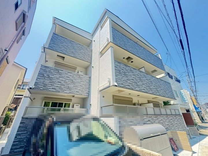 クリエオーレ永楽荘 3階建