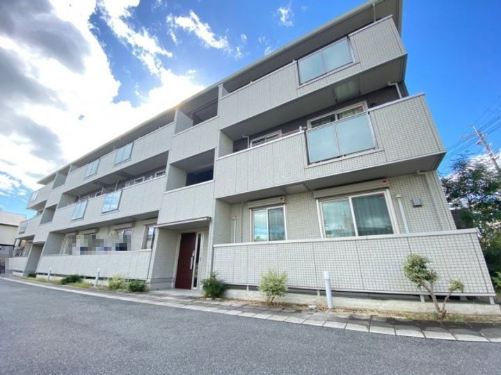 大阪府豊中市春日町３丁目 賃貸アパート