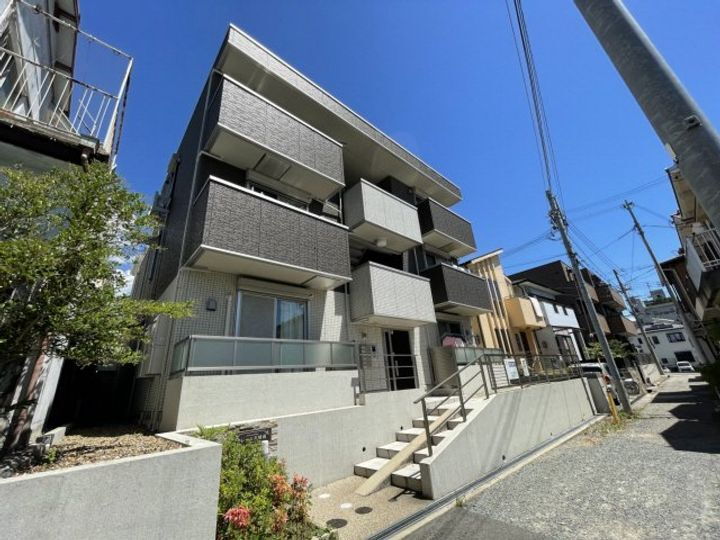 兵庫県神戸市灘区天城通１丁目 賃貸アパート