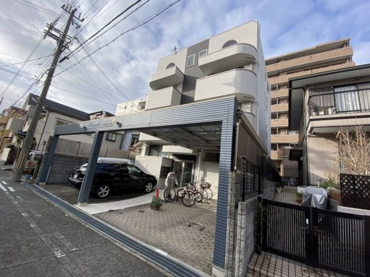 アルユータ六甲道