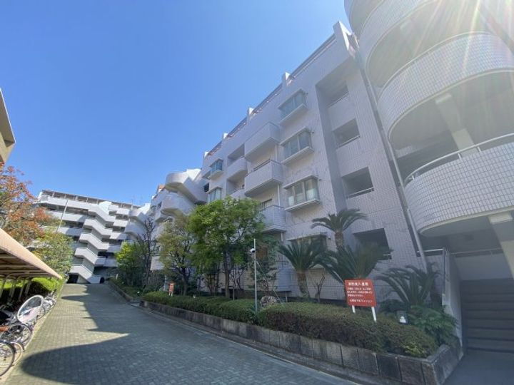 白鷹松下町マンション