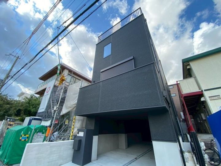 兵庫県神戸市灘区薬師通１丁目 賃貸一戸建て