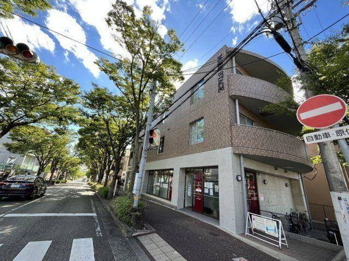 兵庫県芦屋市春日町 4階建 築27年8ヶ月