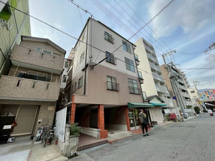 プチシャトーあけぼの