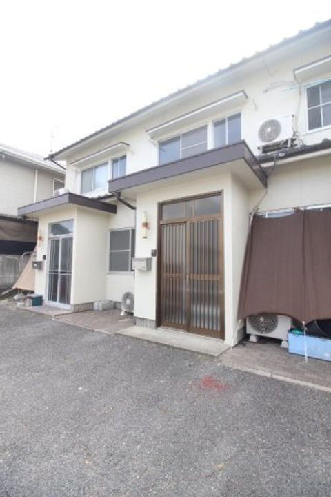 芳泉４丁目メゾネット