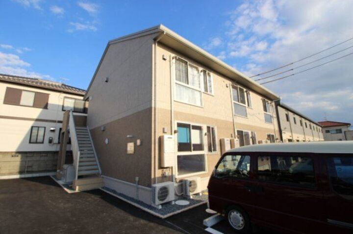 Ｄ－ｒｏｏｍ浜野　 2階建