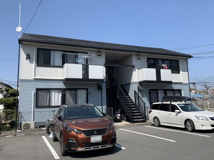 コーポラス西本　Ａ棟 2階建