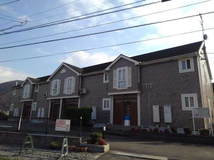 カーサ　Ａ 2階建