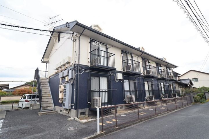 セジュール野殿 2階建