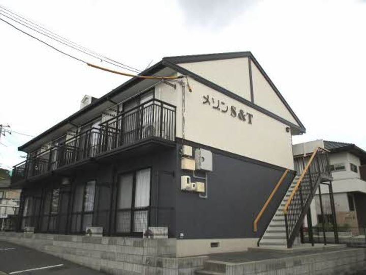メゾンＳ＆Ｔ 2階建