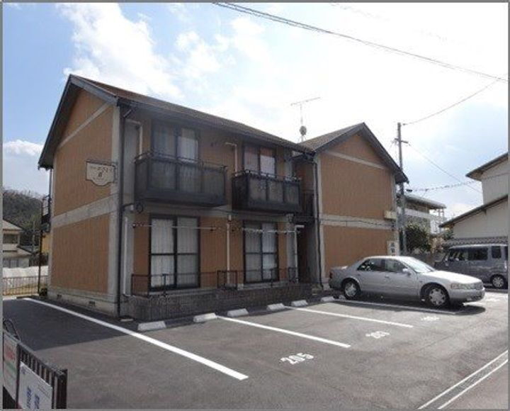 岡山県岡山市北区中原 2階建
