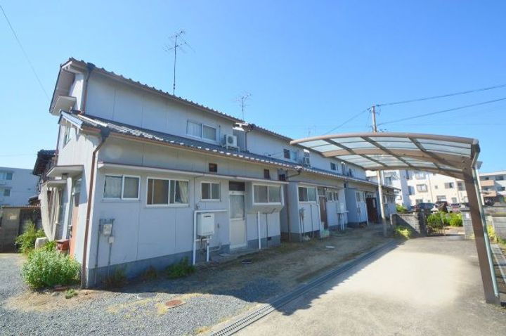 高柳西町戸建て