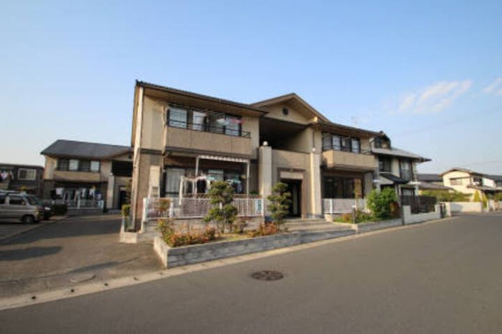 第２関ニューバリヤ　Ａ棟　 2階建