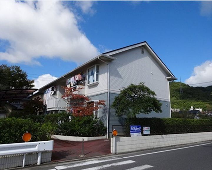メゾン・ヴェルデ　Ａ 2階建