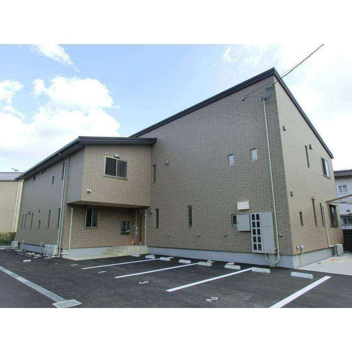 Ｃａｌｍ　Ｈｉｌｌｓ　５番館 2階建