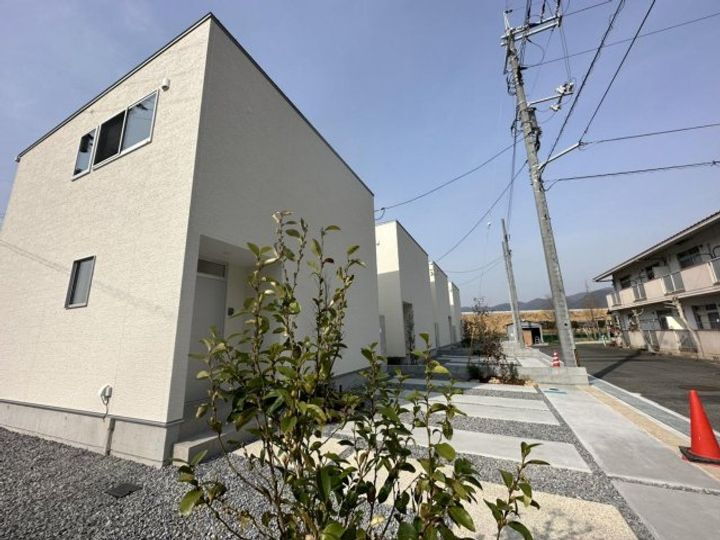 和気ガーデンシティ 2階建