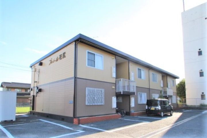 プレジール花尻　Ｃ棟 2階建
