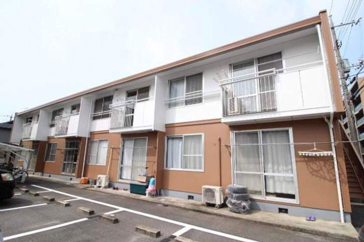 レジデンス太陽Ａ棟 2階建
