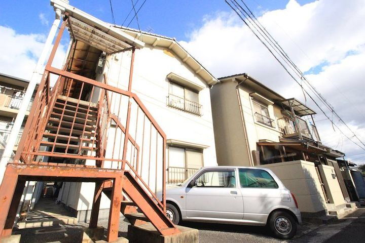 京山サンコーポ 2階建