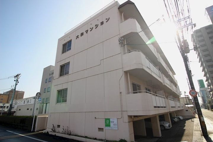 大和マンション 4階建
